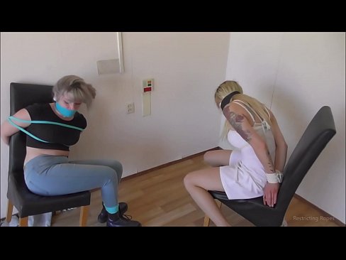 ❤️ Atkarīga / sasietas un ar aizliktām mutēm / damsel in distress Porno pie lv.com-porn-hat.ru ❌❤